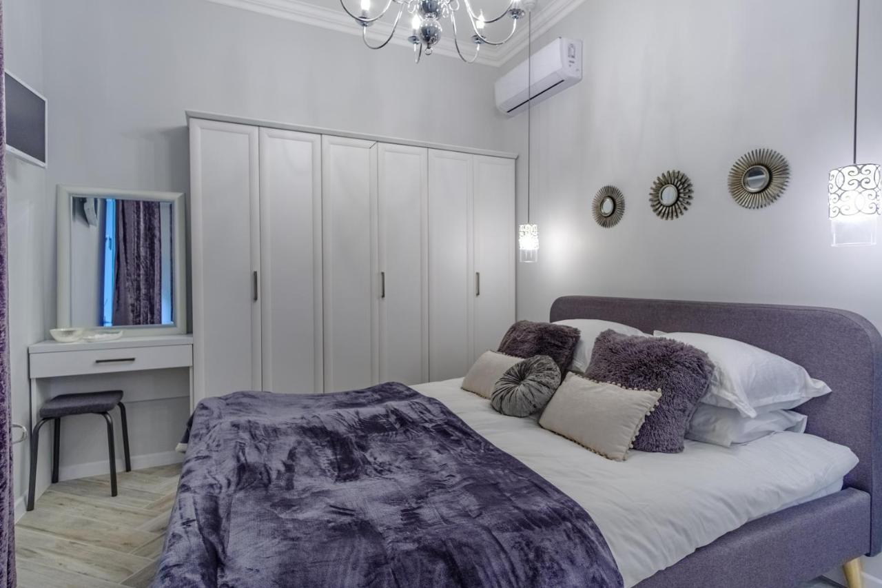 The Olive Green House Burgas Bagian luar foto